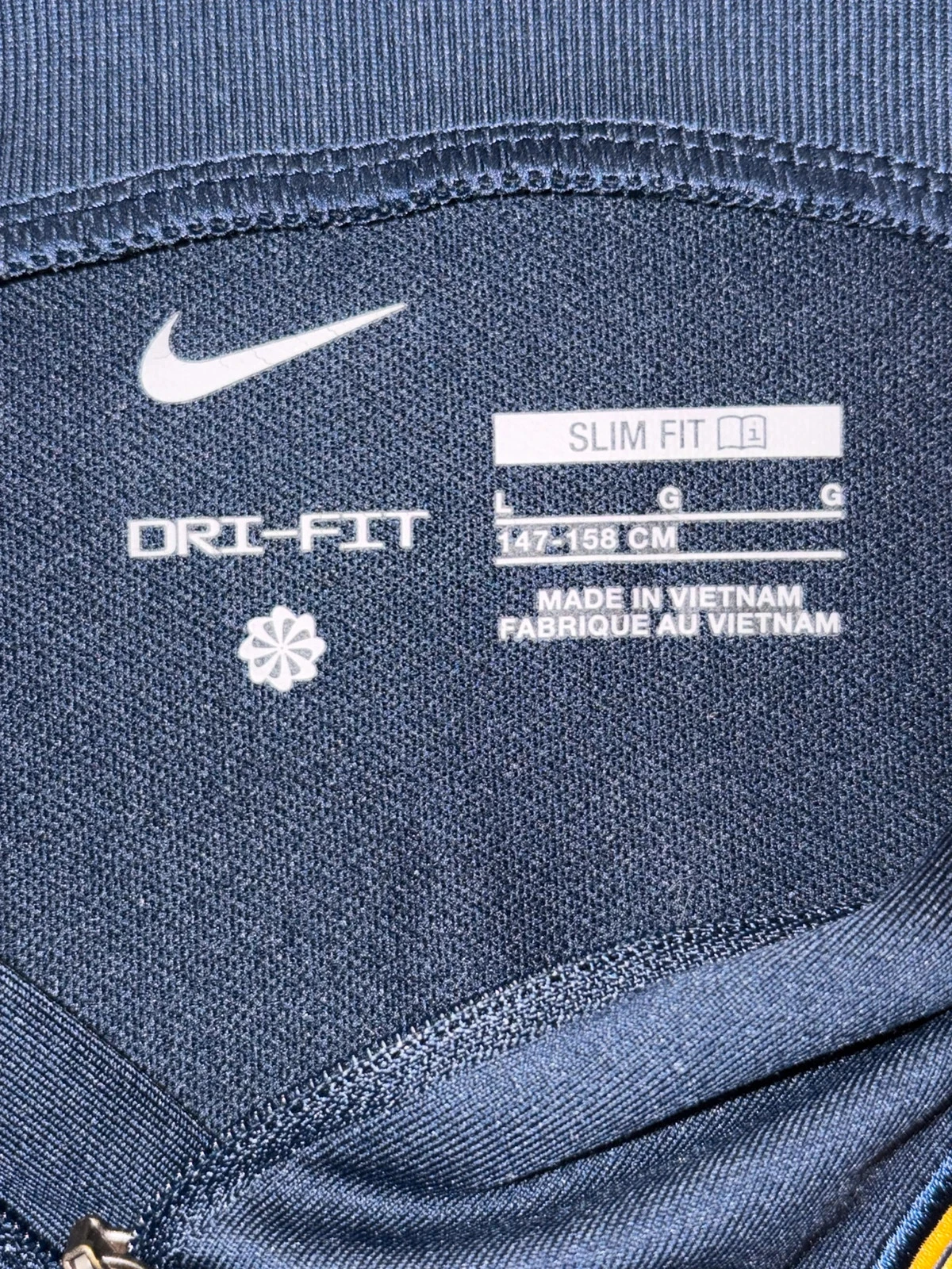 Pulé leve Nike para futebol masculino tamanho 10/11 anos – photo 5